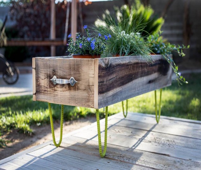 Reclaimed-Pallets-Wood-Planter-Boxes