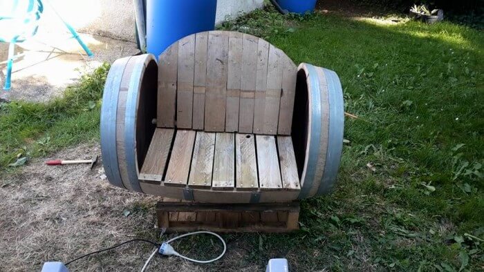DIY Wood Barrel Recycled Chair | Pallet Ideas